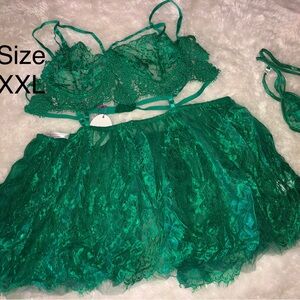Green Lace Lingerie Set - Size XXL